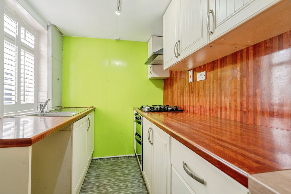 Property photo 3 of 14 Pbox-Img.Jpg