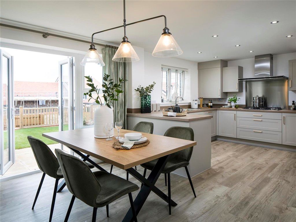 Property photo 3 of 13 Kitchen