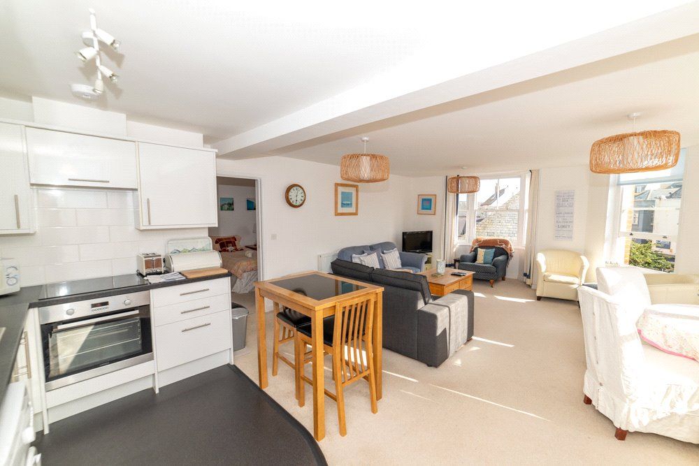 Property photo 3 of 23 Picture No. 31