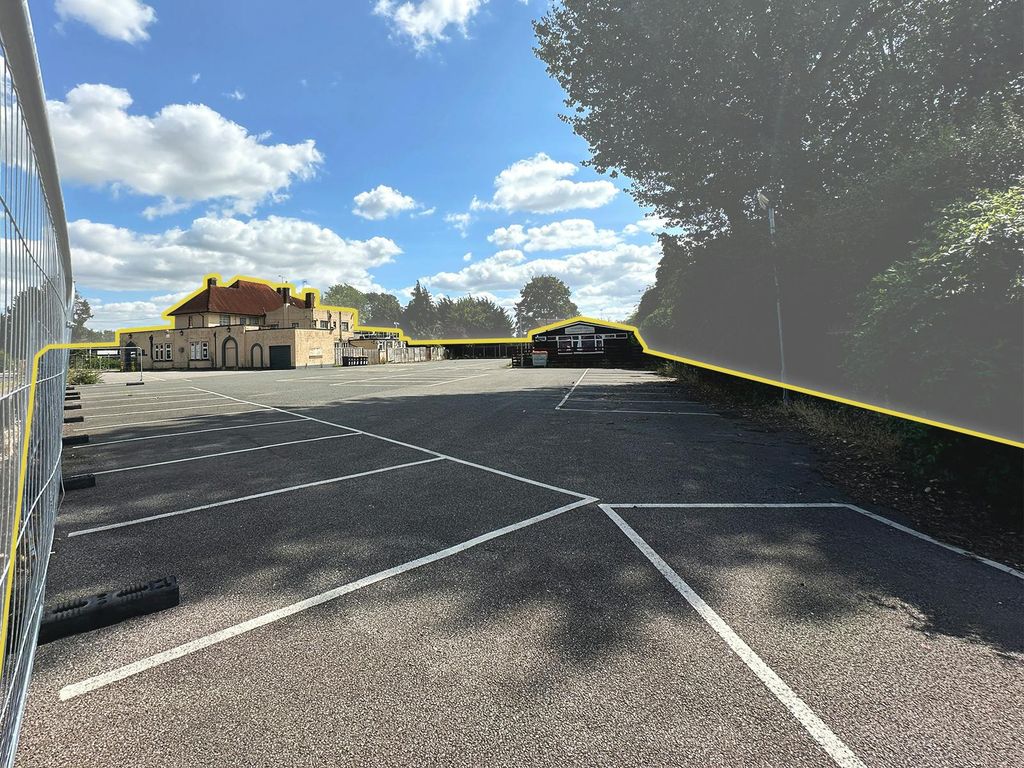 Property photo 2 of 3 Carpark  Premises.Jpg