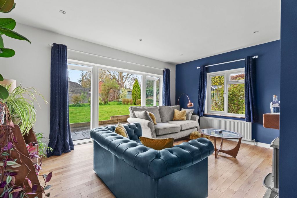 Property photo 3 of 16