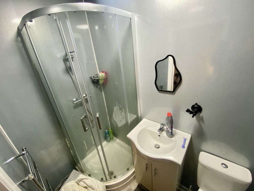 Property photo 2 of 11 Img_0144