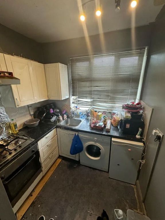 Property photo 2 of 4