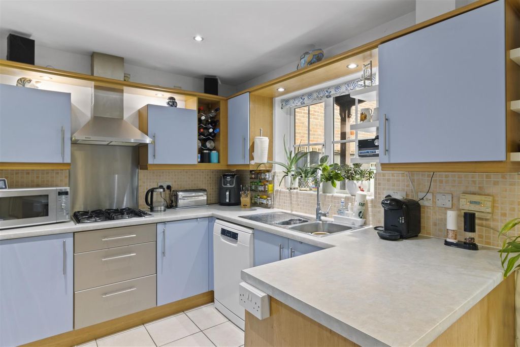 Property photo 3 of 13 3.Jpg