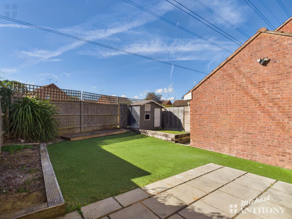 Property photo 3 of 15 Cam03218G0-Pr1175-Still009
