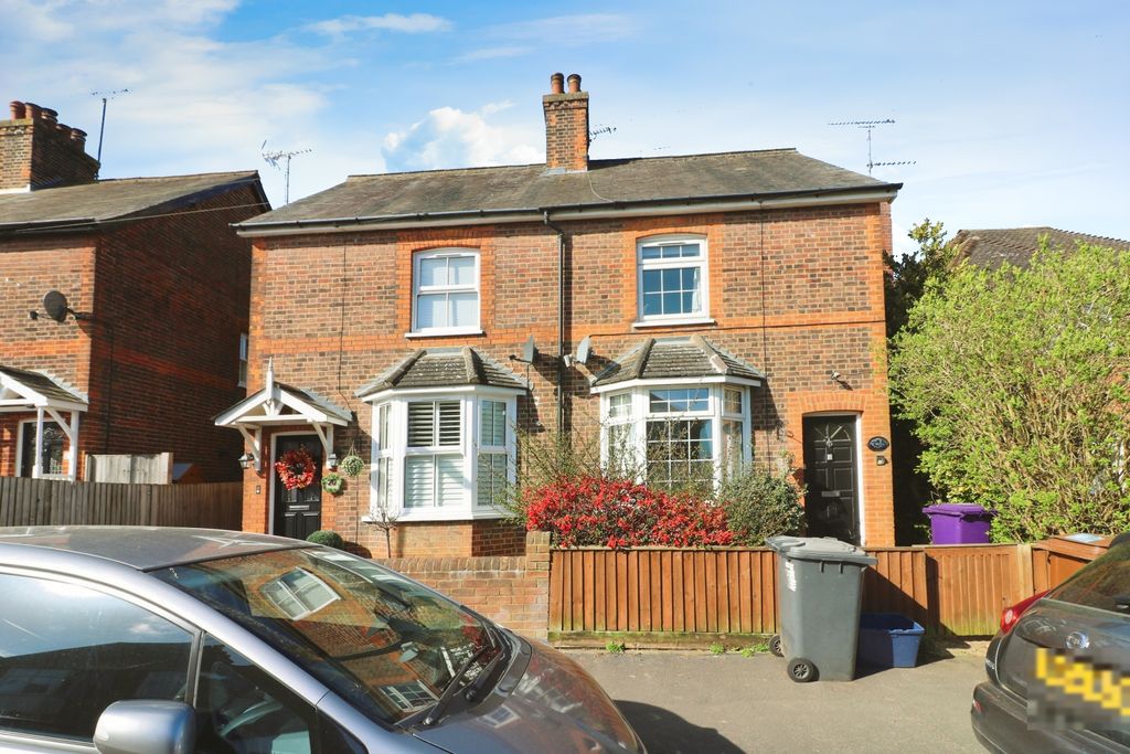 Property photo 1 of 7