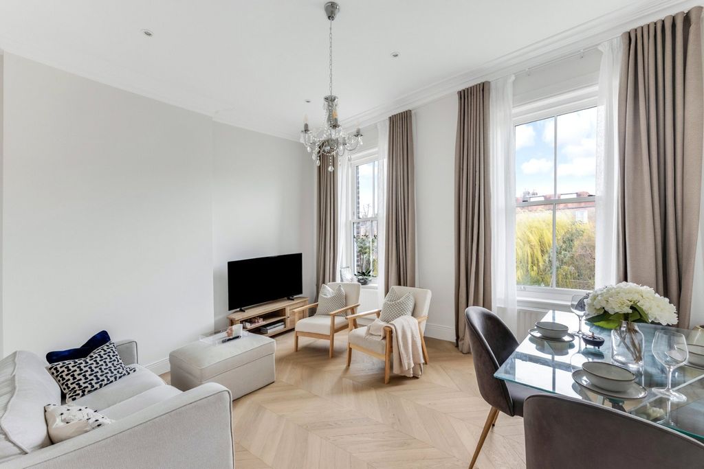 Property photo 3 of 15 Picture No. 45