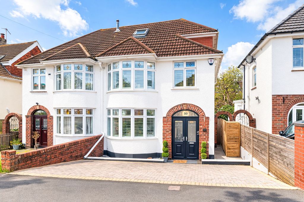 Property photo 1 of 24