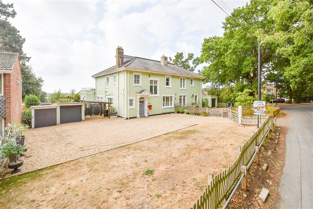 Property photo 1 of 23 External (Brochure)