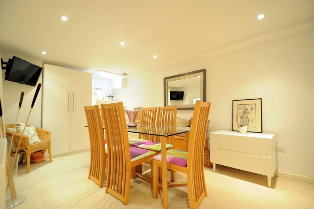 Property photo 3 of 12 Photo 3