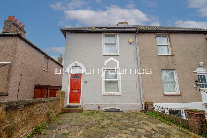 Property photo 3 of 14 Photo 14