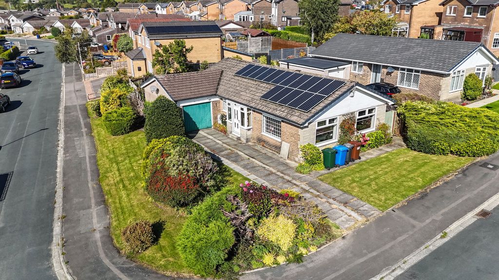 Property photo 1 of 25