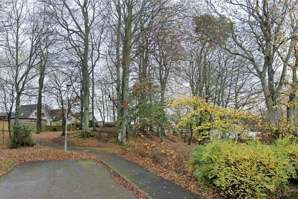 Property photo 2 of 9