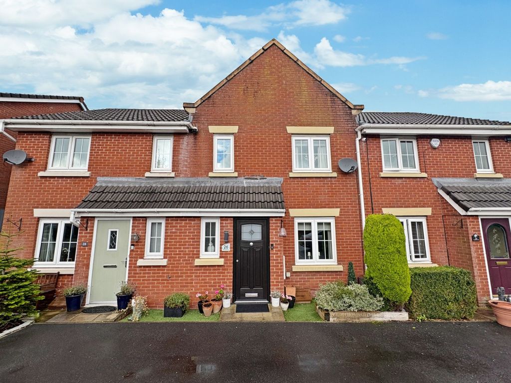 Property photo 1 of 25 External