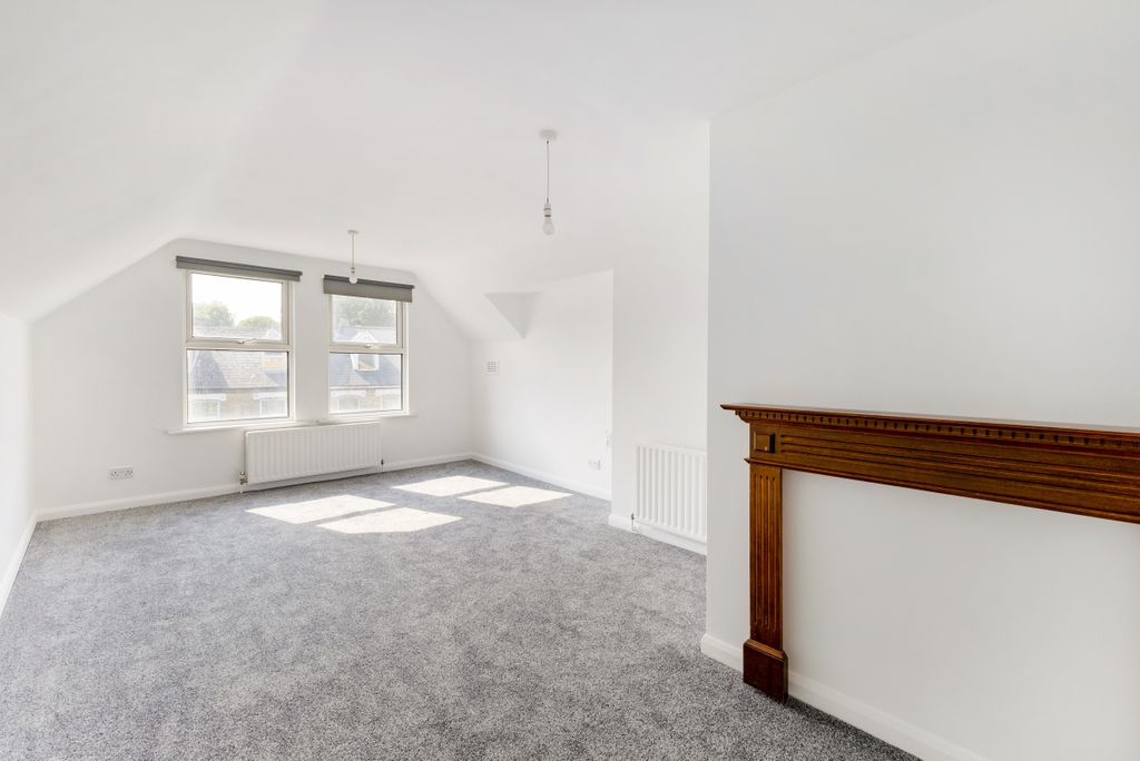 Property photo 1 of 13 96563_253A Gipsy ...