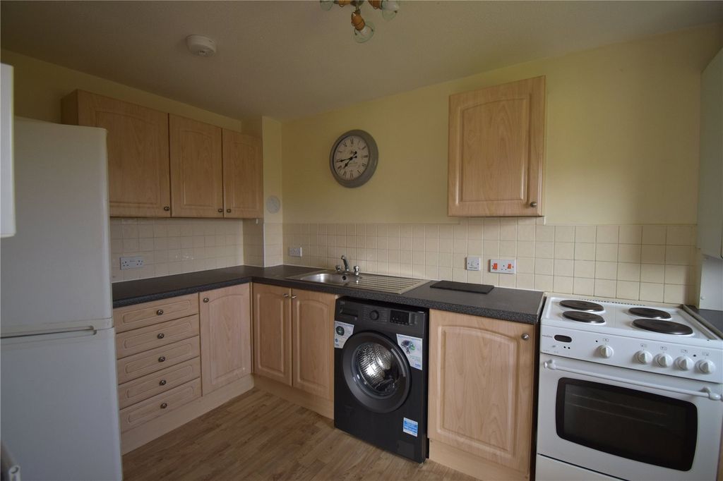 Property photo 3 of 10 Photo 3