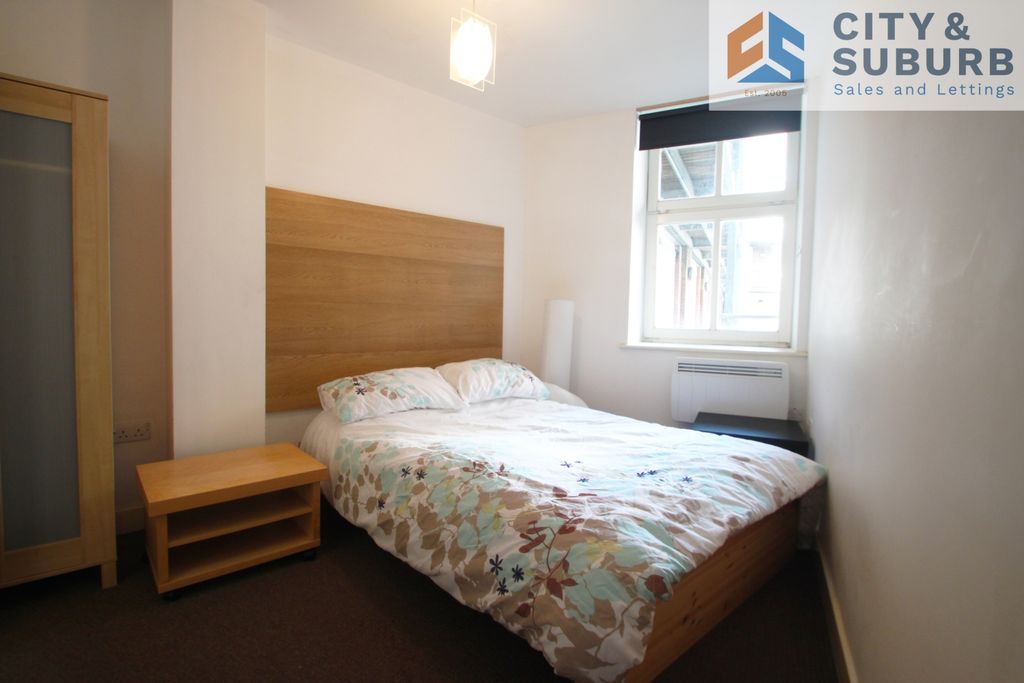 Property photo 2 of 9 Ph107 Bed2