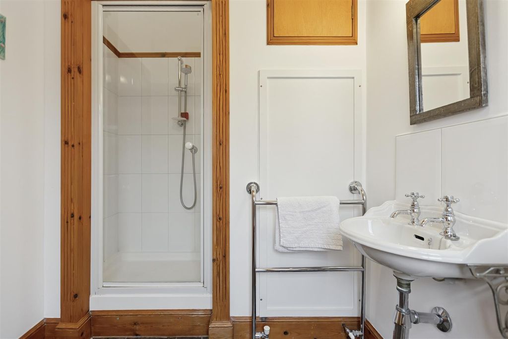 Additional image 18 of 4 bed semi-detached house for sale19 Brompton Terrace, Perth PH2