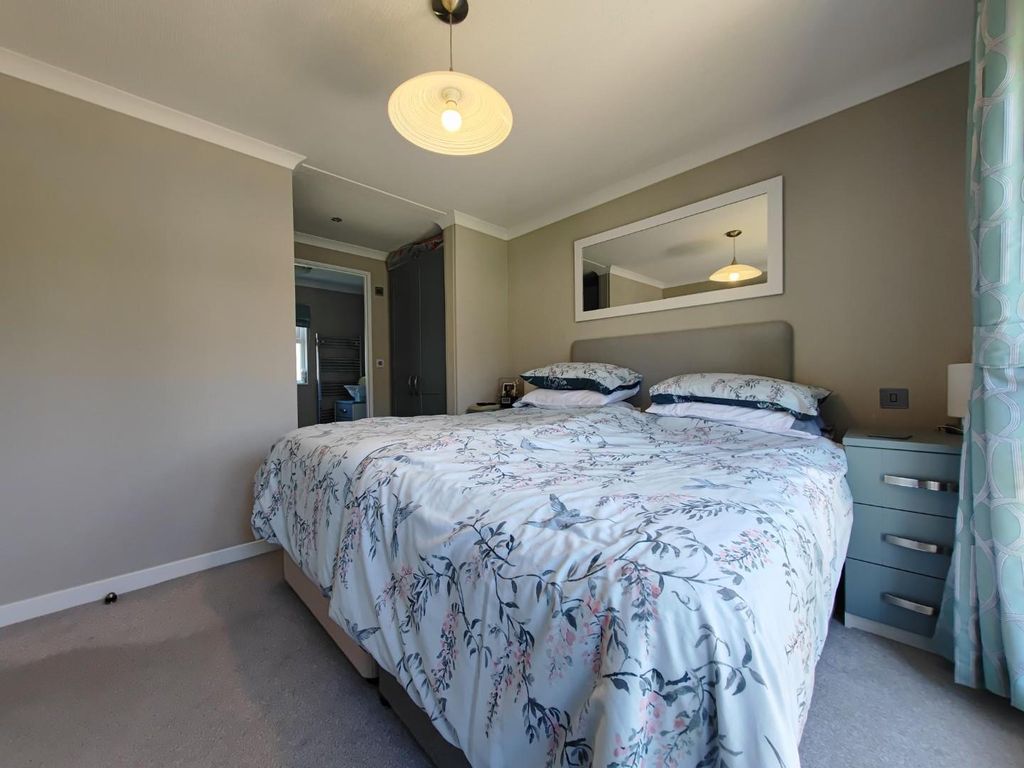 Property photo 3 of 19 1000000942.Jpg