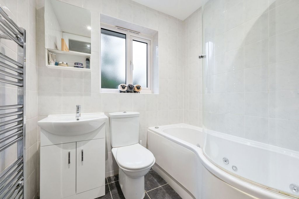 Additional image 10 of 2 bed end terrace house for saleCrowhurst Mead, Godstone RH9