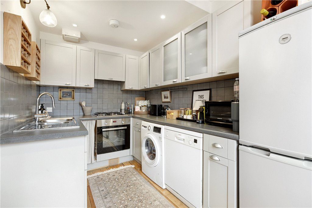 Property photo 3 of 10 Picture No. 20