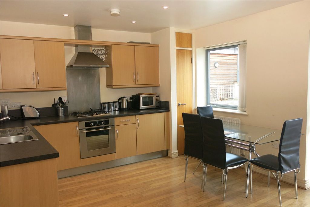 Property photo 2 of 4 Picture No. 02