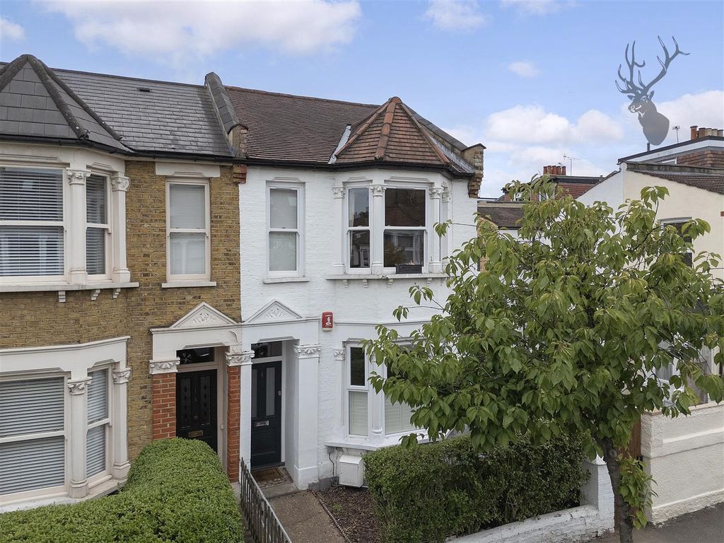 Property photo 1 of 17