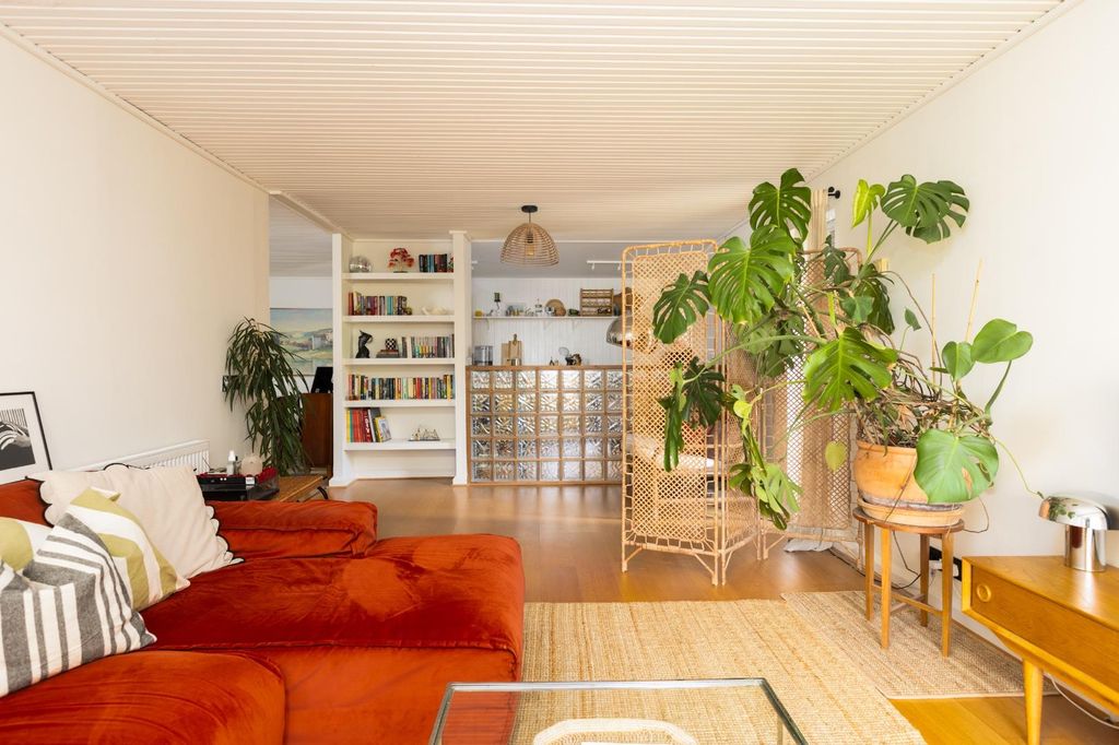 Property photo 1 of 25 Flat 10 Farnleigh Court, Bs6-14.Jpg