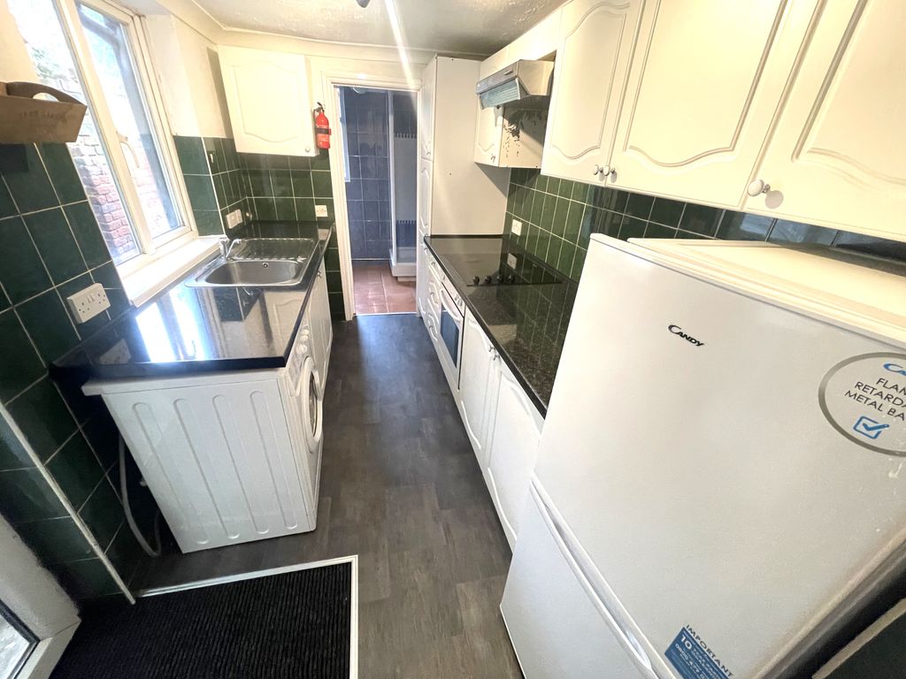 Property photo 3 of 8 Img_4873