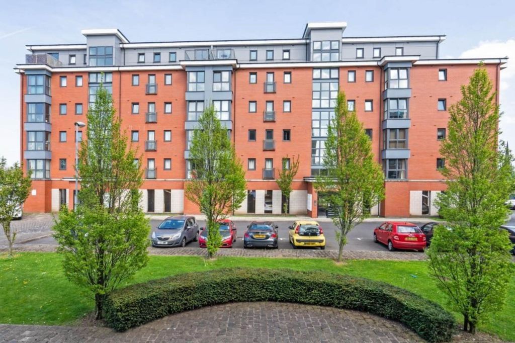 Property photo 1 of 10