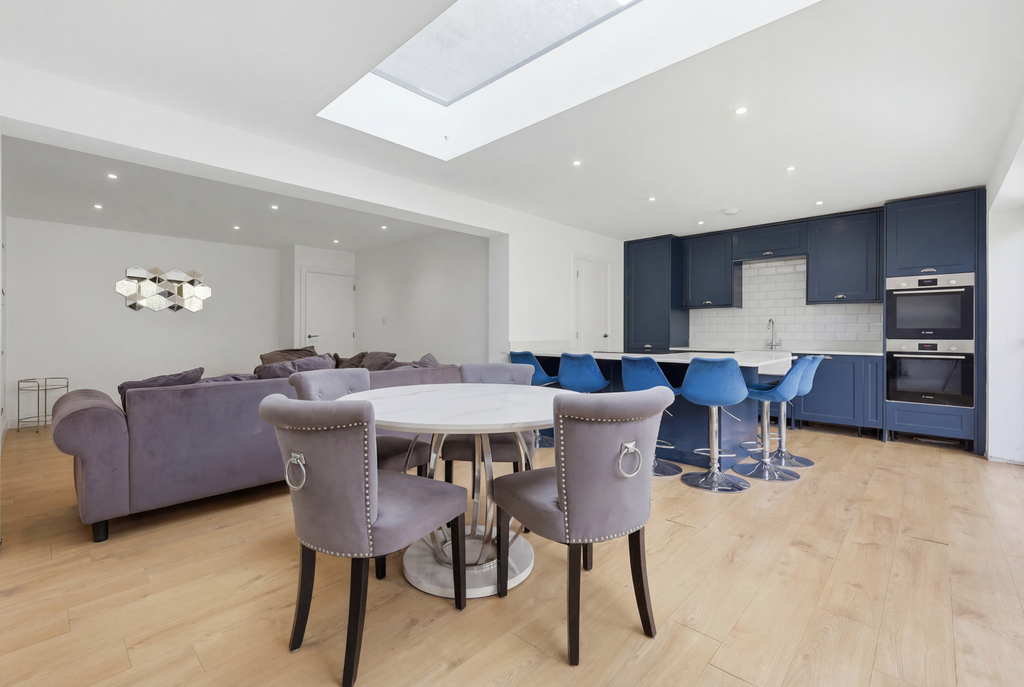 Property photo 3 of 14 Kitchen/Diner