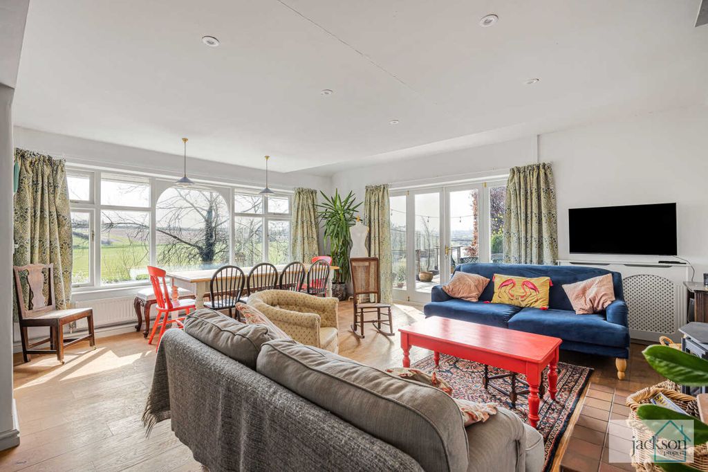 Property photo 3 of 43 29_74471_Watermarked