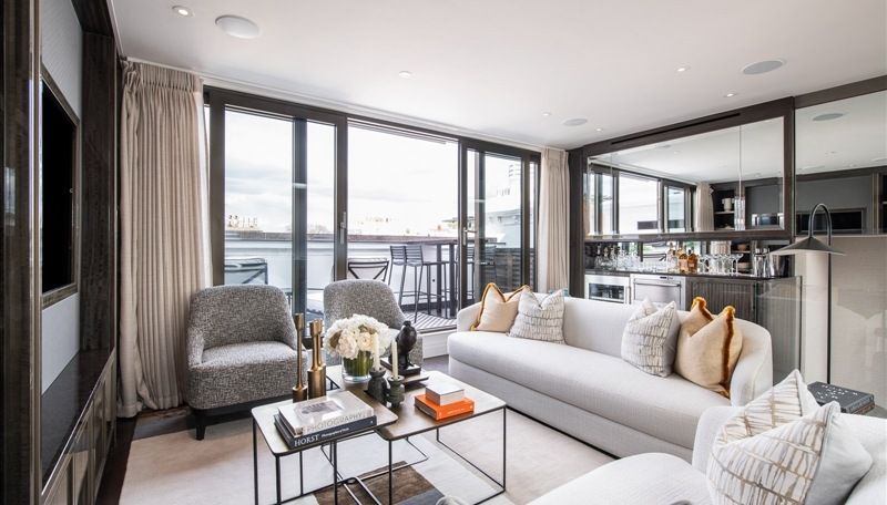 Property photo 3 of 13 Gallery