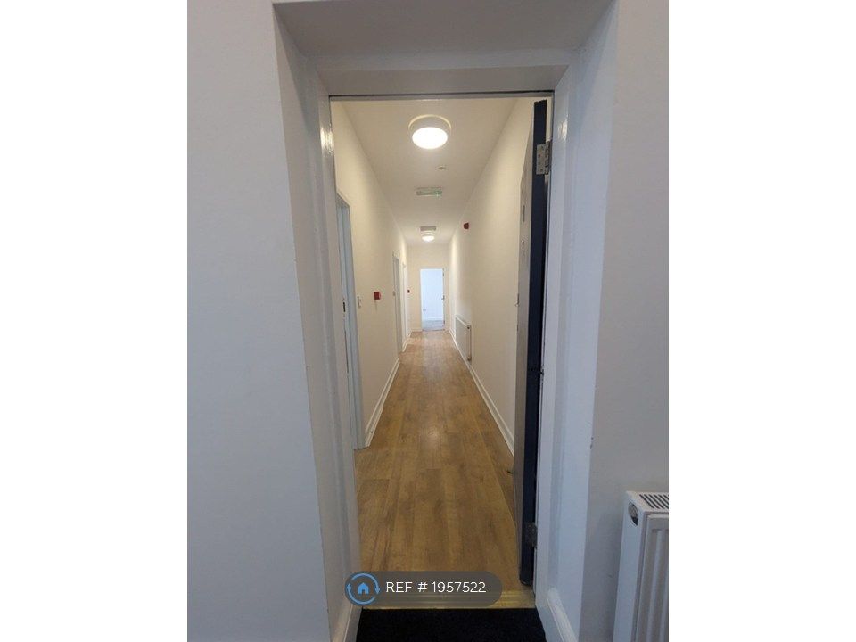 Property photo 2 of 15 Corridor