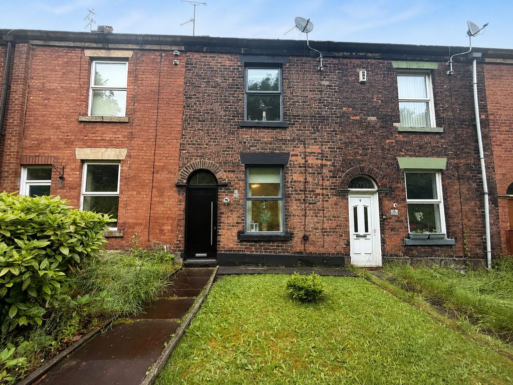 Property photo 1 of 10 Front View