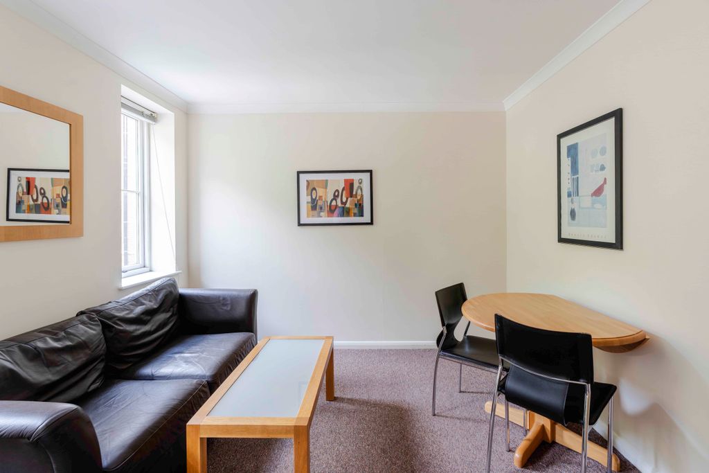 Property photo 3 of 10 Dsc00242-Hdr