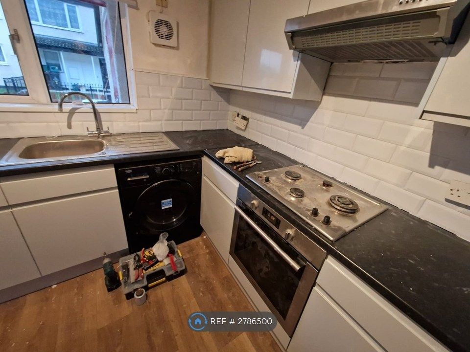 Property photo 1 of 4