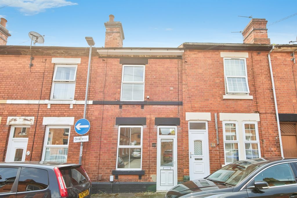 Property photo 1 of 16