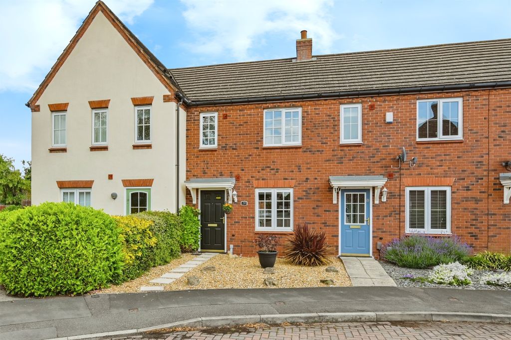 Property photo 1 of 17