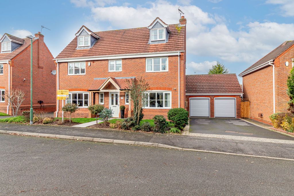 Property photo 1 of 26