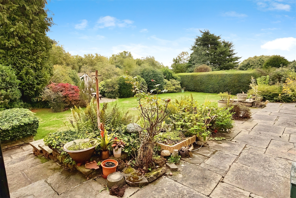 Property photo 3 of 44 (Main)