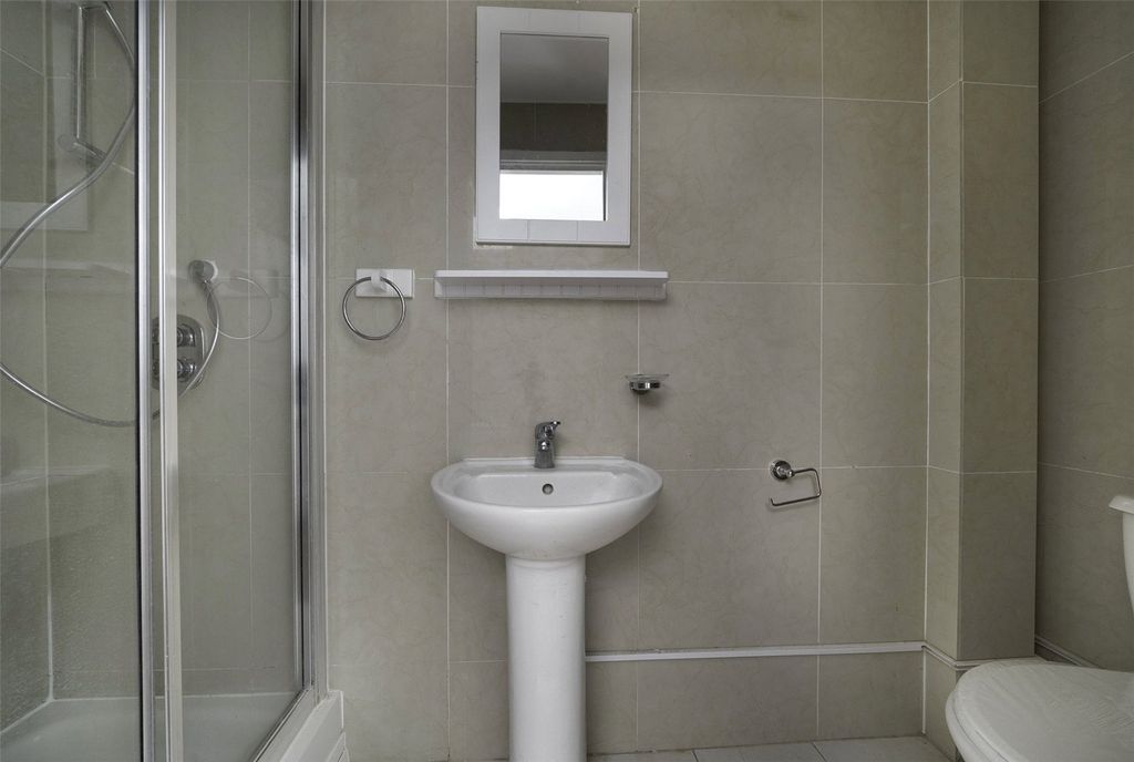 Property photo 3 of 4 Picture No. 05