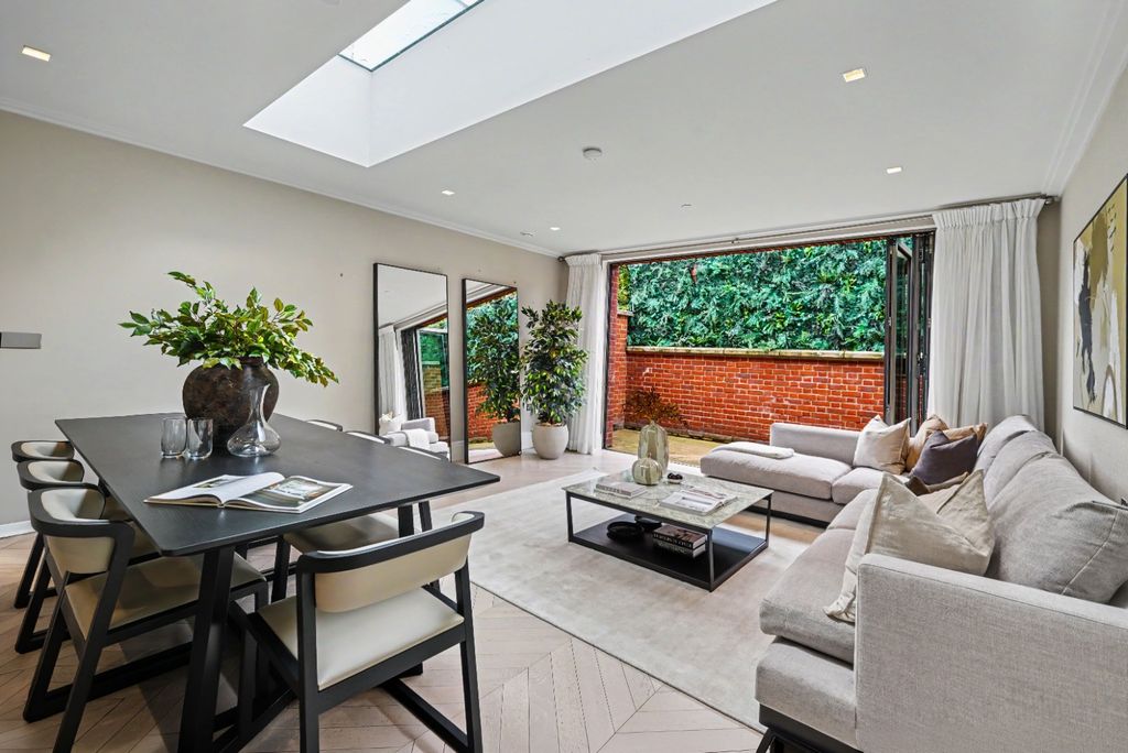 Property photo 1 of 16 5061440