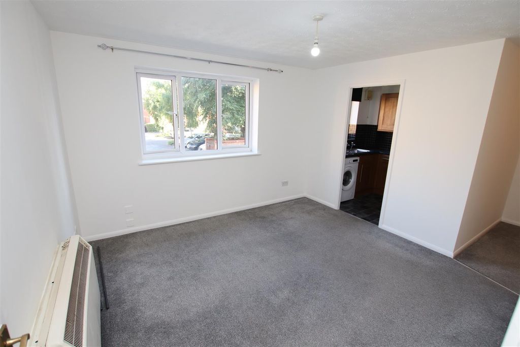 Property photo 2 of 6 Img_4905.Jpg