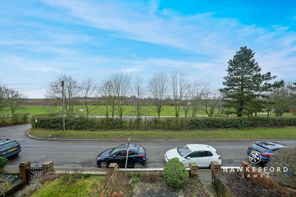 Property photo 3 of 21 Ruins Barn Road, Sittingbourne - View To Front