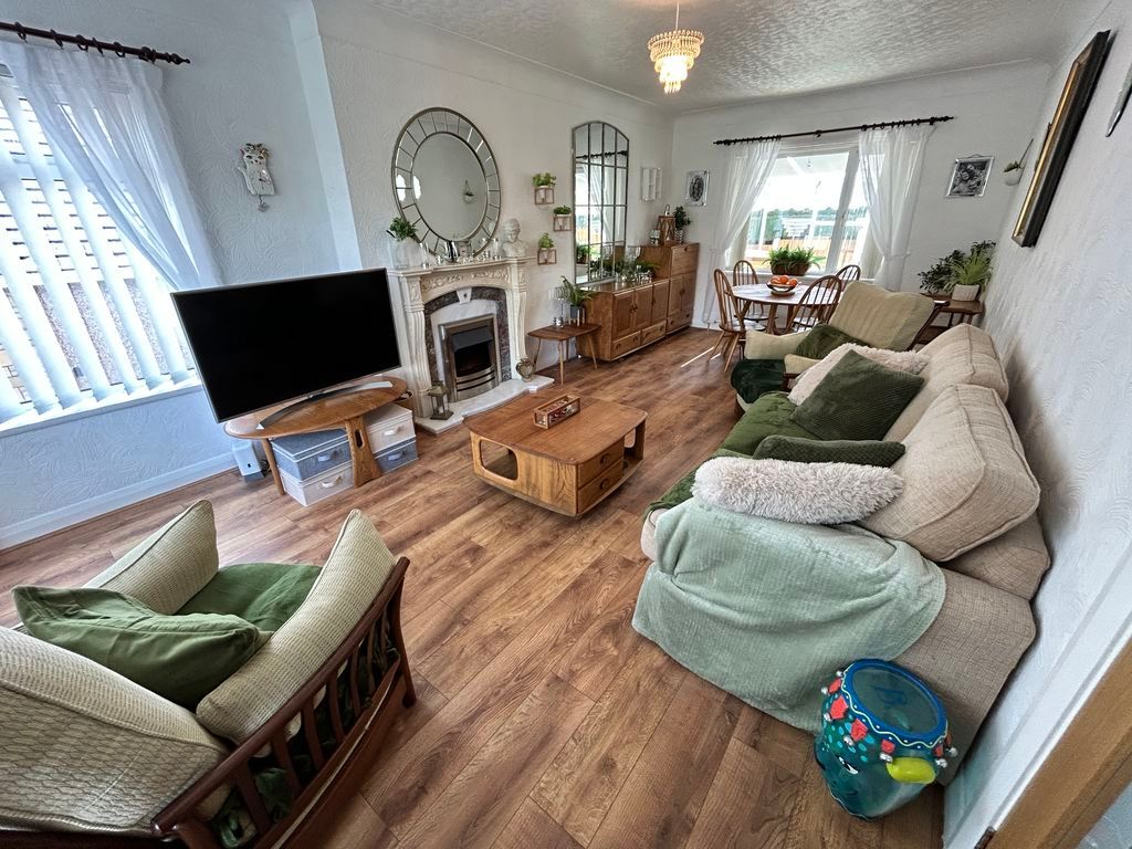 Property photo 2 of 19 Photo 2