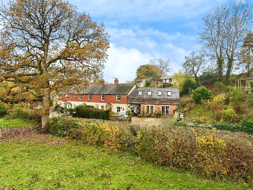 Property photo 1 of 29