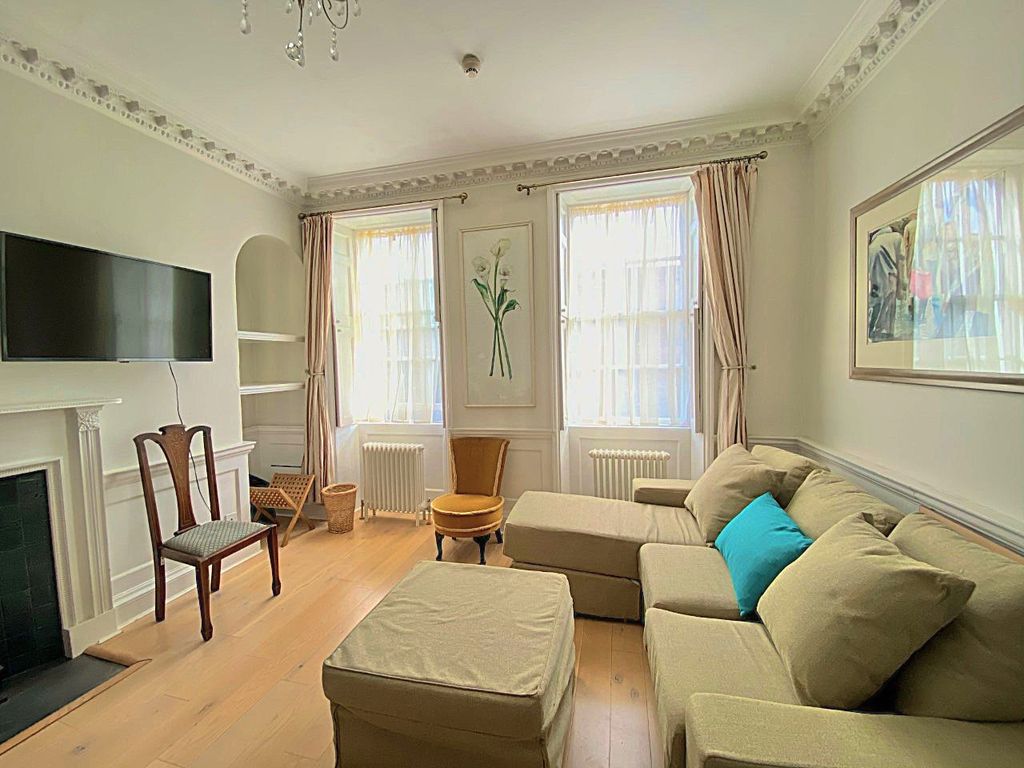 Property photo 2 of 15 Living Room ii