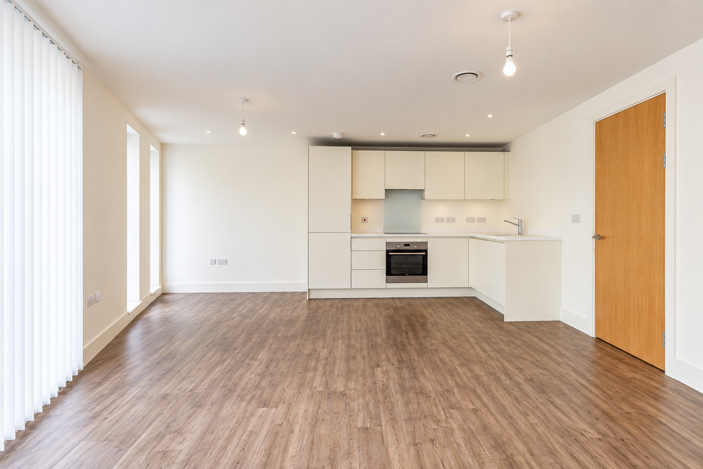 Property photo 2 of 8 Kitchen - Angle 2