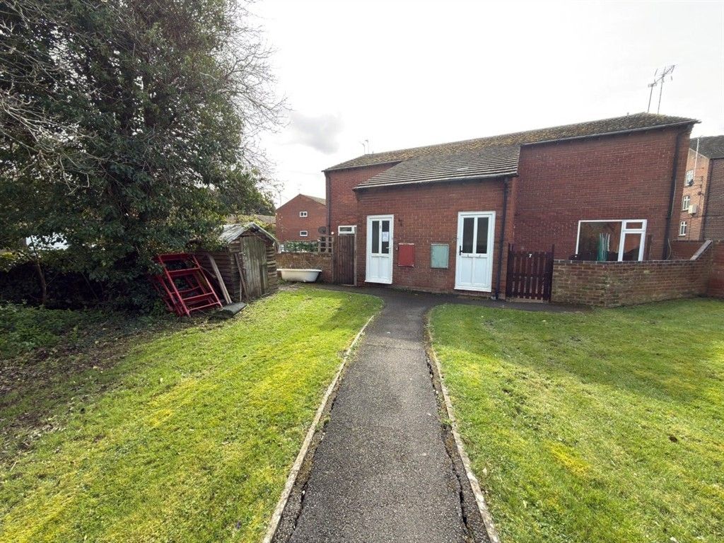 Property photo 3 of 10